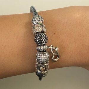 Pandora bracelet with 7 charms